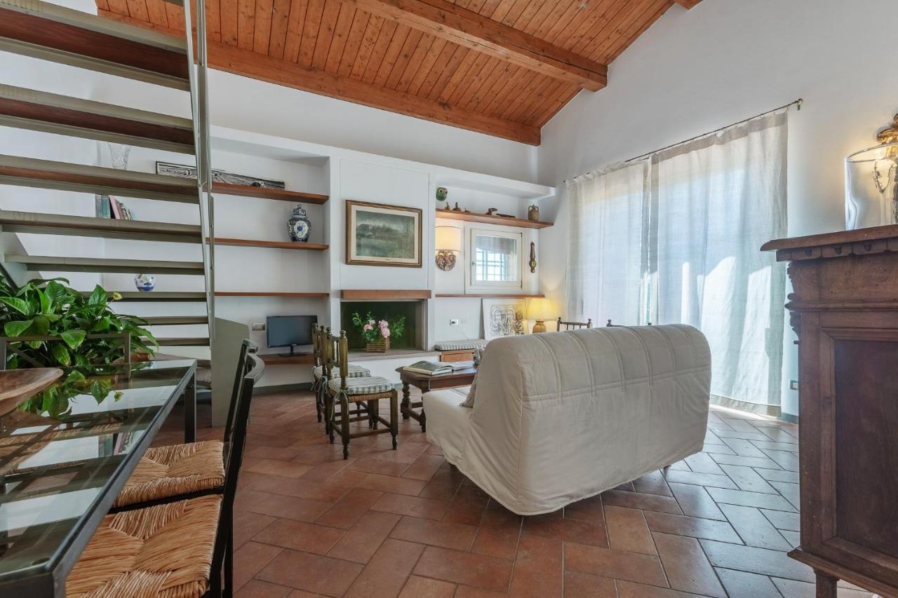 Francolino Duplex Charming La Farnia Villa Esterno foto